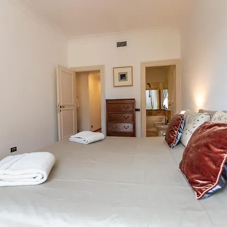 Apartmán Amazing New Penthouse With Terrace Jewish Ghetto Řím